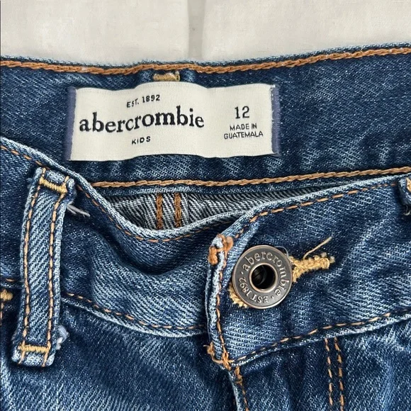Abercrombie kids Distressed Dark Blue Jean Shorts size 12 - Picture 2 of 3